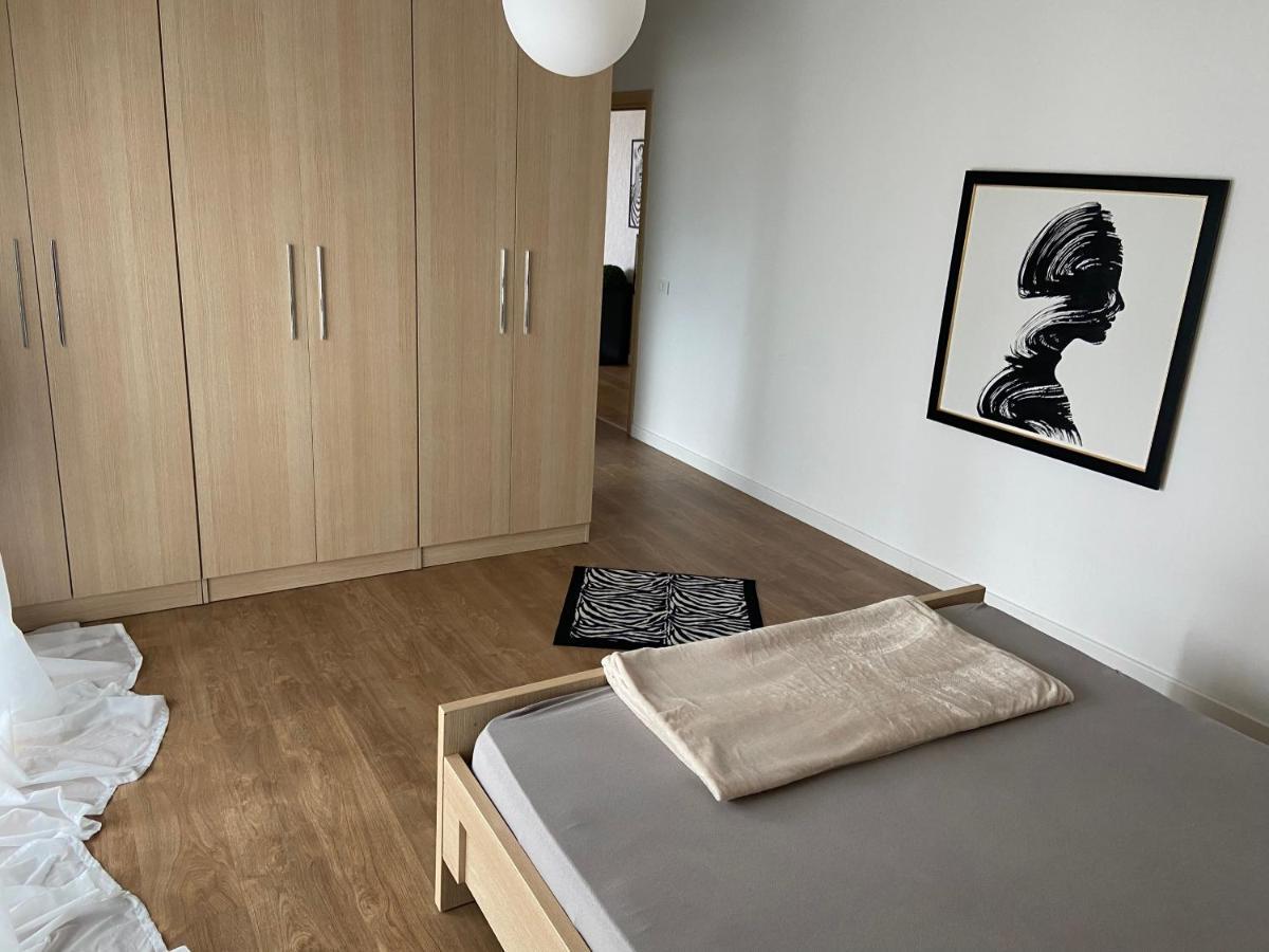 Mb Luxury Apartments Τίρανα Εξωτερικό φωτογραφία